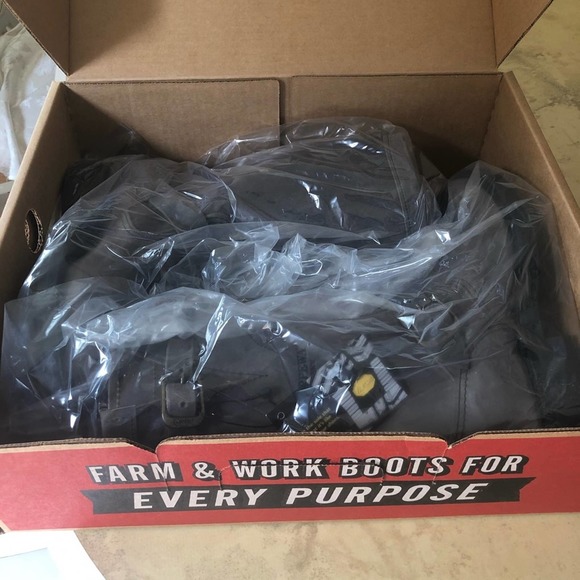 Chippewa 11" Grey Crazy Horse Ladies Engineer Boot - Picture 11 of 12